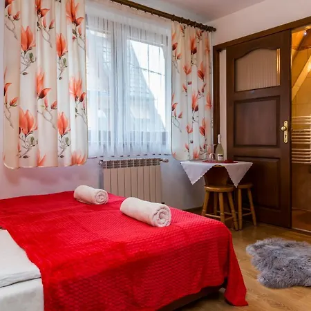 Bed and breakfast Danuska -znana I Lubiana Poronin