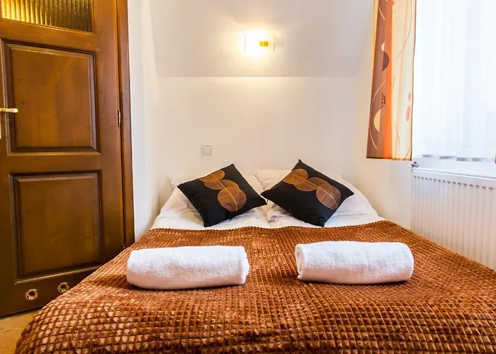 Danuska -znana I Lubiana 住宿加早餐酒店 波罗宁