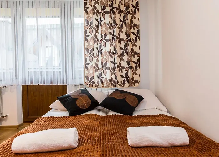 住宿加早餐酒店 Danuska -znana I Lubiana 波罗宁